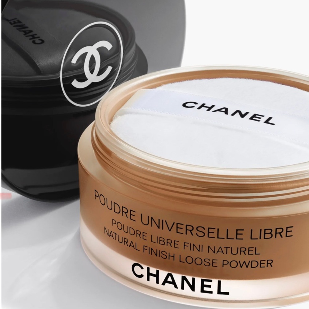 CHANEL, POUDRE UNIVERSELLE LIBRE shade 152